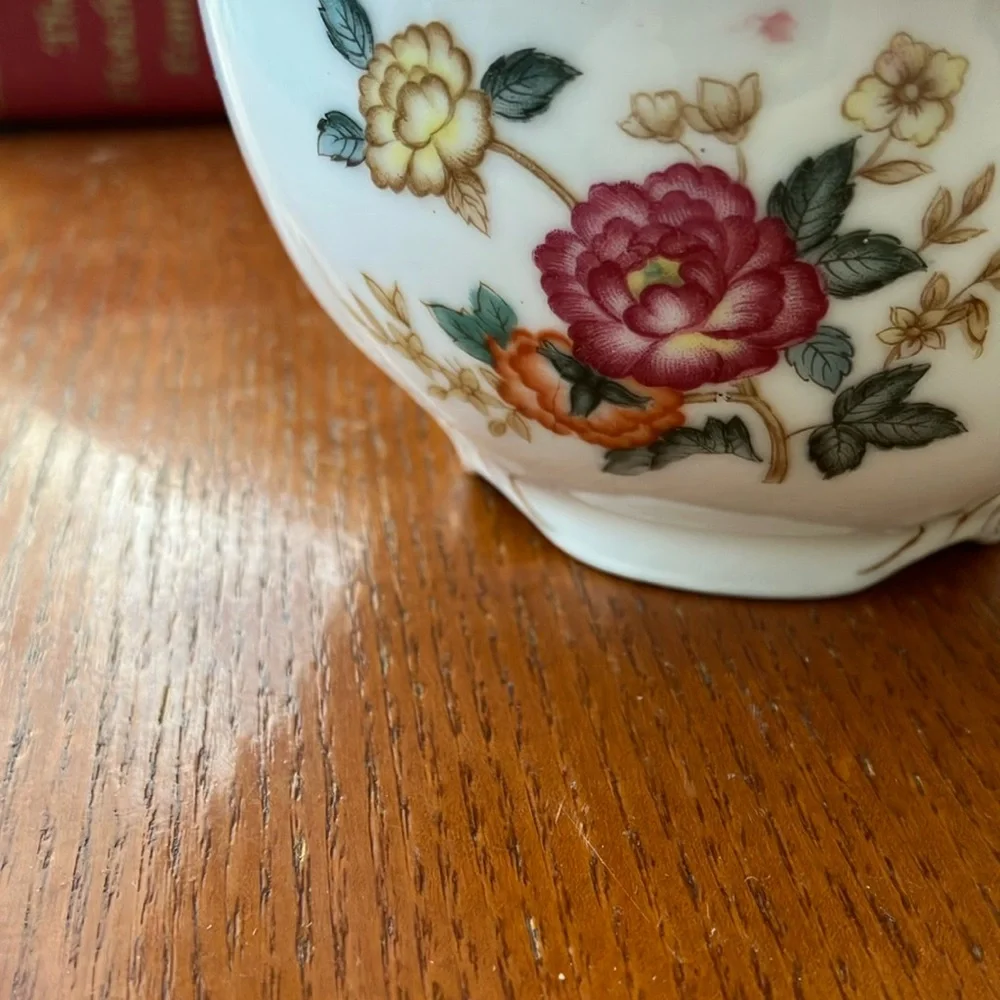 Vintage Charm Crest Mayfair Sugar Bowl with lid elegant floral pattern